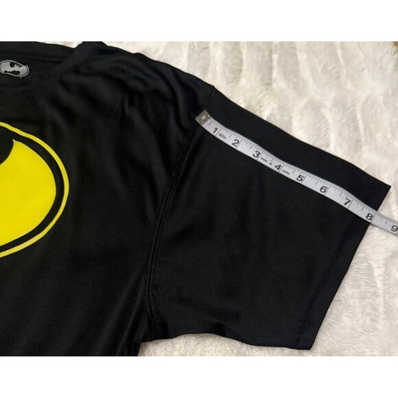 TM & DC Comics Yellow Batman Graphic Logo T-Shirt 100% Polyester Men Size Large - Picture 12 of 12